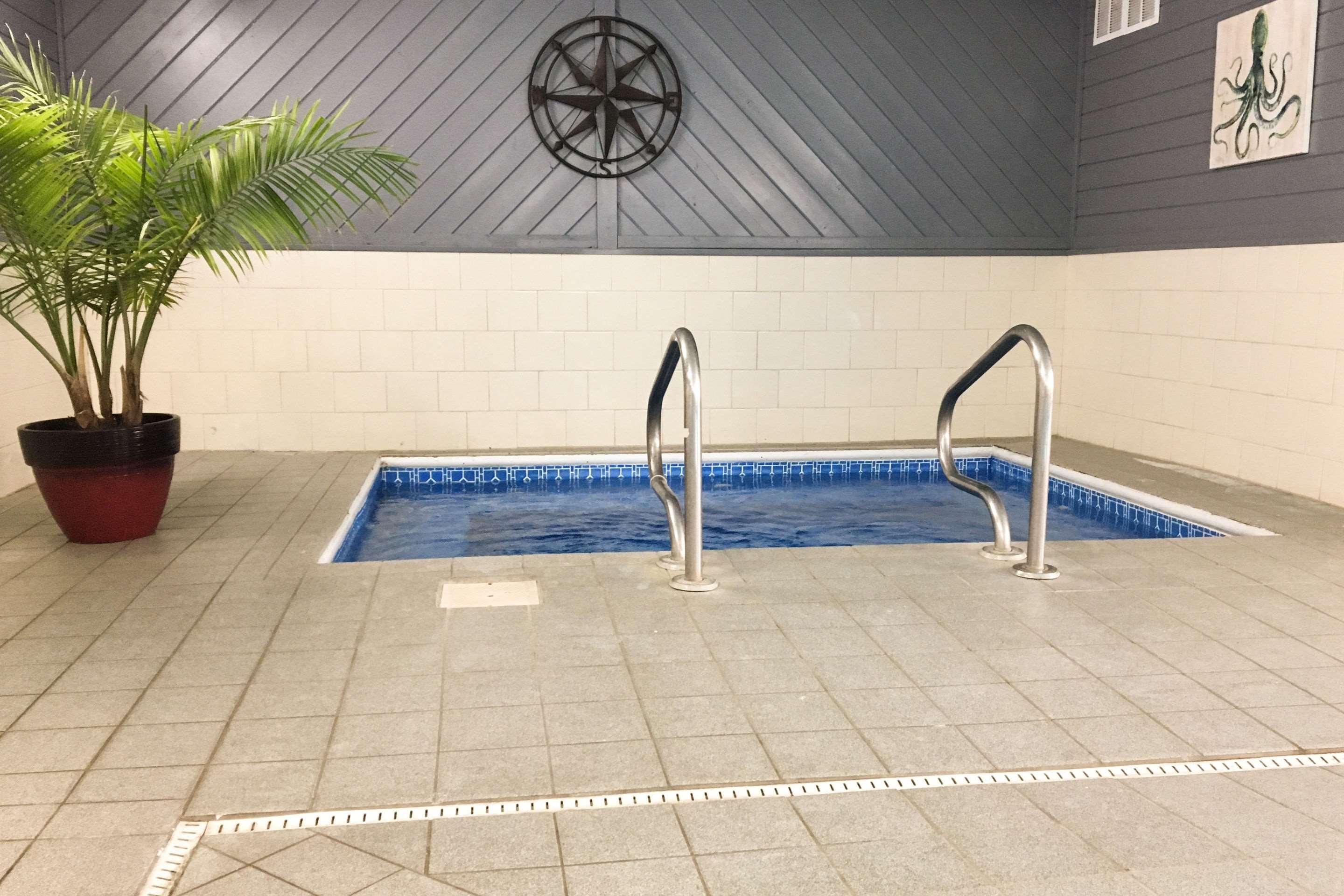 Quality Inn & Suites Lincoln Near I-55 Екстер'єр фото